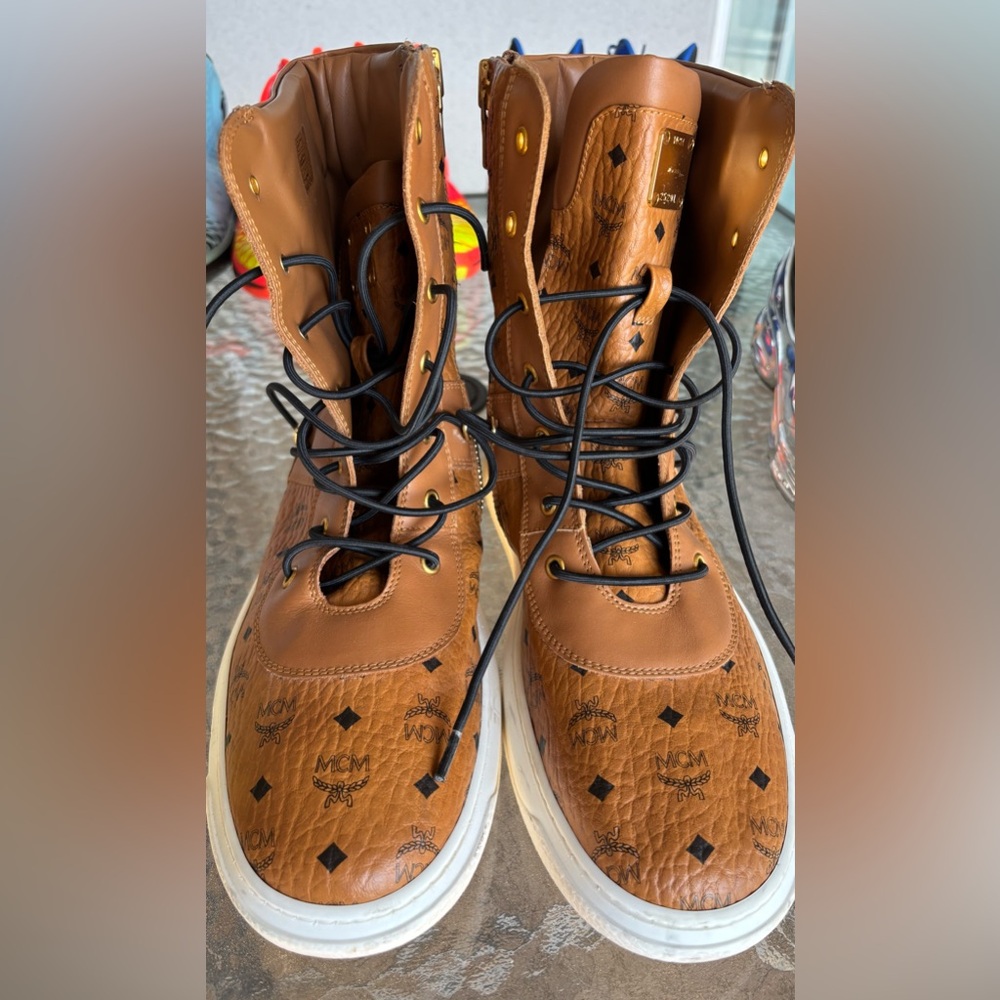 Only worn once. - Picture 2 of 2
